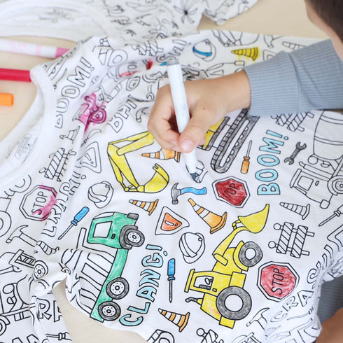 Magic Coloring Pajama Set – Top, Bottom & 12 Washable Markers for Kids